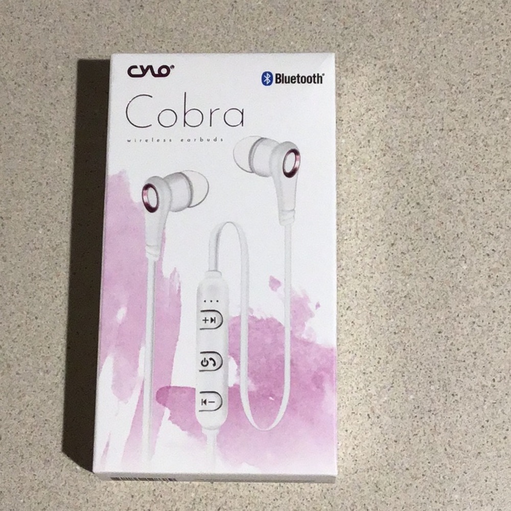 Bluetooth compatable wireless earbuds